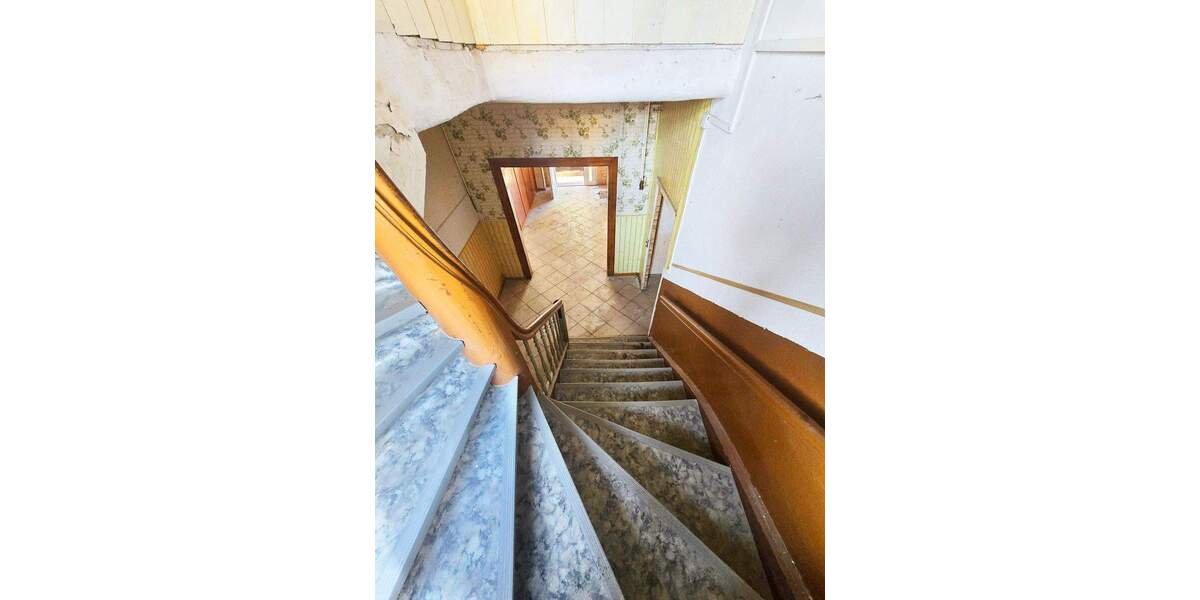 Reihenmittelhaus Köthen (Anhalt) Köthen - 7 Zimmer, 180 m&sup2;, 25.000&euro; | Angebot:25209942