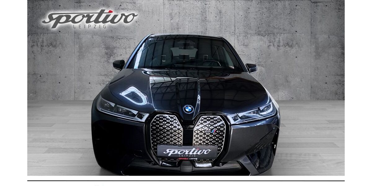 BMW iX 22.000 km 49.555 &euro; Markranstädt 04420
