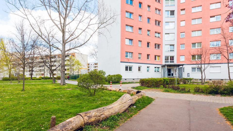 Etagenwohnung Halle (Saale) Halle-Neustadt - 2 Zimmer, 54 m&sup2;, 282&euro; | Angebot:24353175