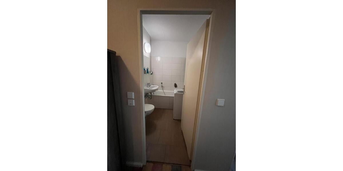 Etagenwohnung Halle (Saale) Halle-Neustadt - 3 Zimmer, 59 m&sup2;, 501&euro; | Angebot:24507029