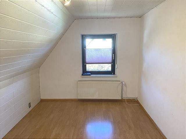 Doppelhaushälfte Eisleben Lutherstadt Eisleben - 3 Zimmer, 90 m&sup2;, 150.000&euro; | Angebot:25670221