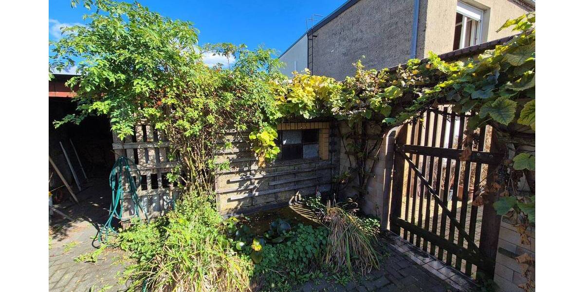 Doppelhaushälfte Sandersdorf-Brehna Sandersdorf - 5 Zimmer, 135 m&sup2;, 90.000&euro; | Angebot:25982873