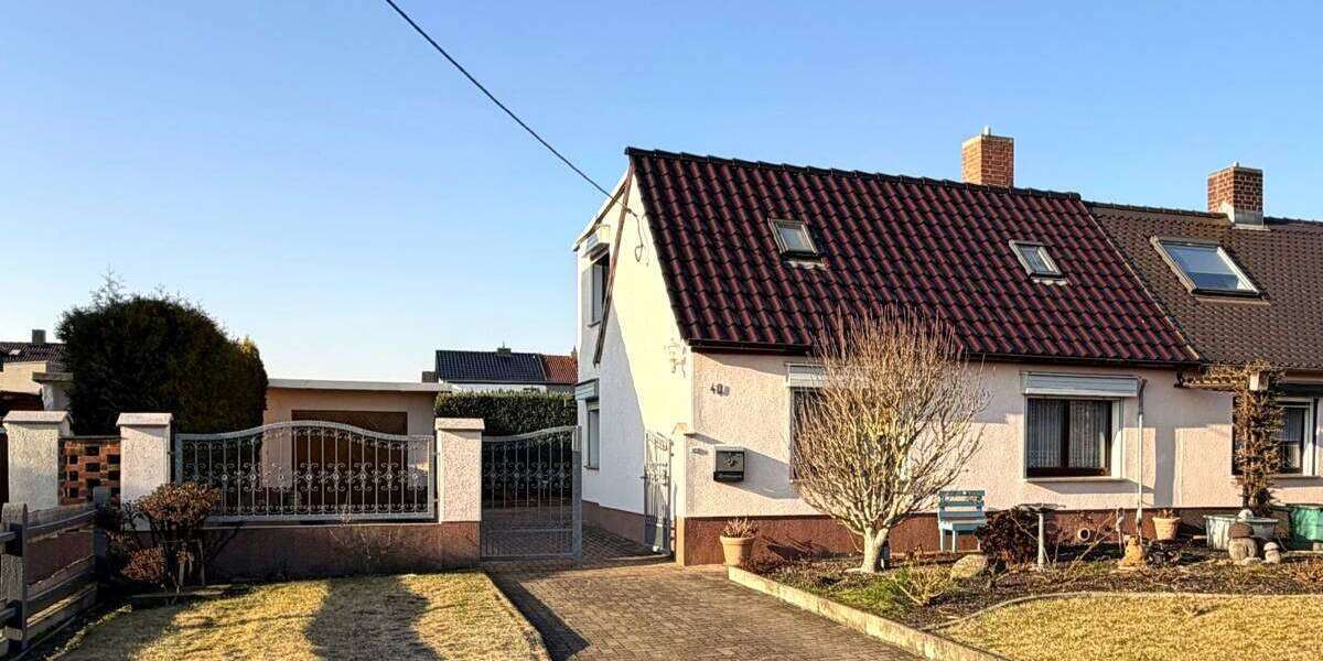 Einfamilienhaus Sandersdorf-Brehna Brehna - 6 Zimmer, 118 m&sup2;, 150.000&euro; | Angebot:24772731