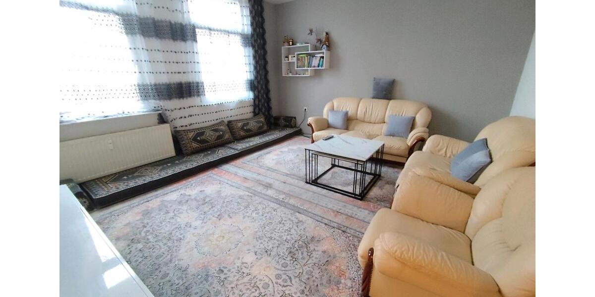 Dachgeschoßwohnung Köthen (Anhalt) - 4 Zimmer, 82 m&sup2;, 430&euro; | Angebot:25871985