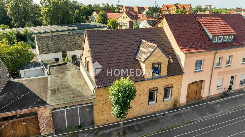 Einfamilienhaus mit Scheune, Garten, Charme und viel Potenzial - Ihr Projekt mit Zukunft