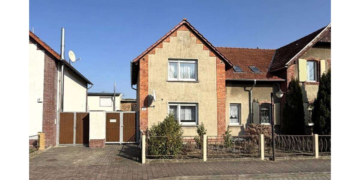 Einfamilienhaus Sandersdorf-Brehna Brehna - 5 Zimmer, 102 m&sup2;, 50.000&euro; | Angebot:26882908