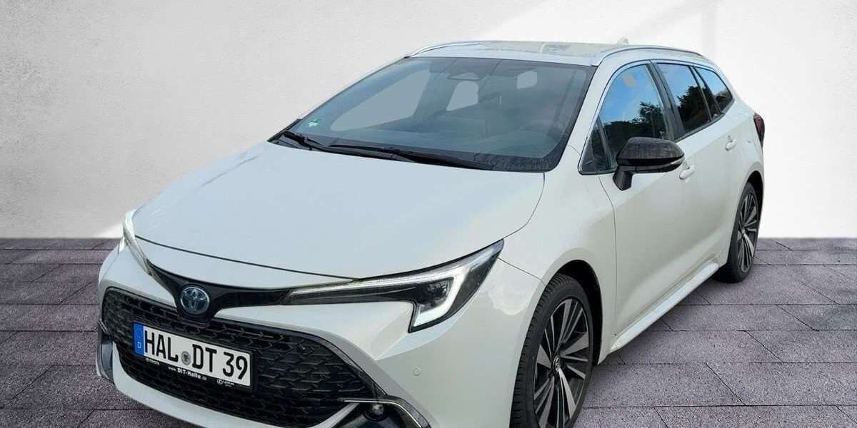 Toyota Corolla 4.500 km 28.640 &euro; Halle 06130