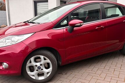 Ford Fiesta 102.501 km 3.990 &euro; Schkeuditz 04435