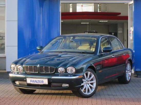 XJ
