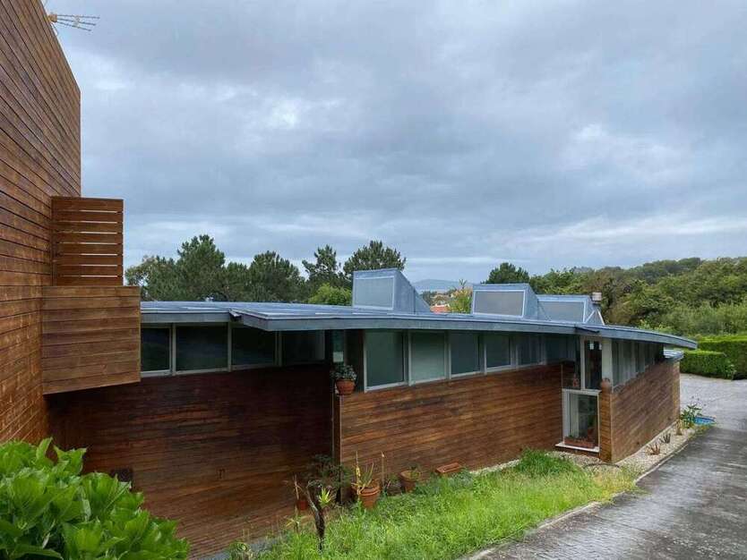 Haus zum Kaufen in Nigrán 1.380.000 € 527 m²