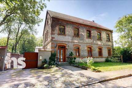 Haus Schafstädt Schafstädt - 11 Zimmer, 300 m&sup2;, 160.000&euro; | Angebot:25176759