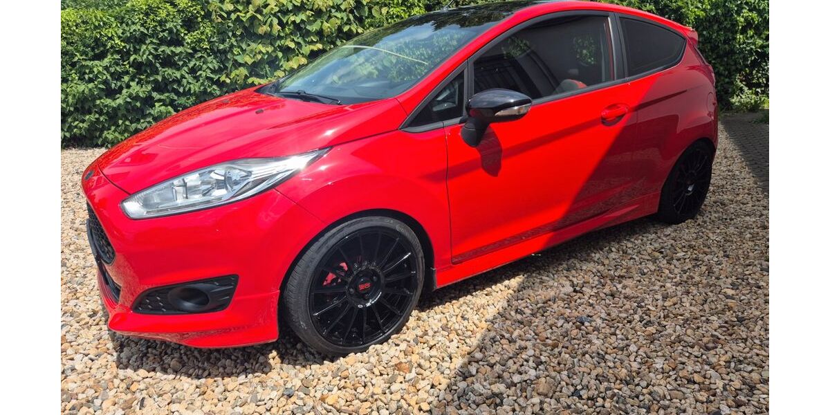 Ford Fiesta 89.000 km 7.700 &euro; Schkeuditz 04435