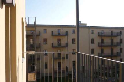 Wohnung zum Mieten in Halle 954,18 € 100.44 m²