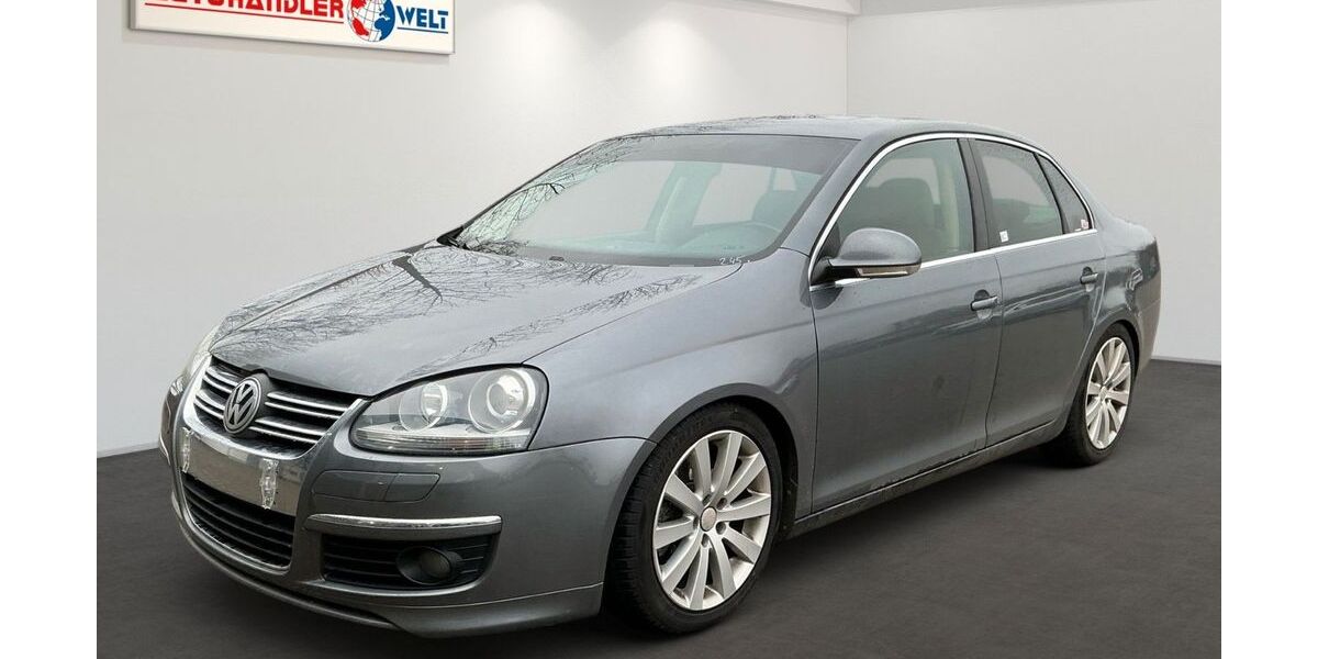 VW Jetta 255.107 km 2.899 &euro; Brehna 06796