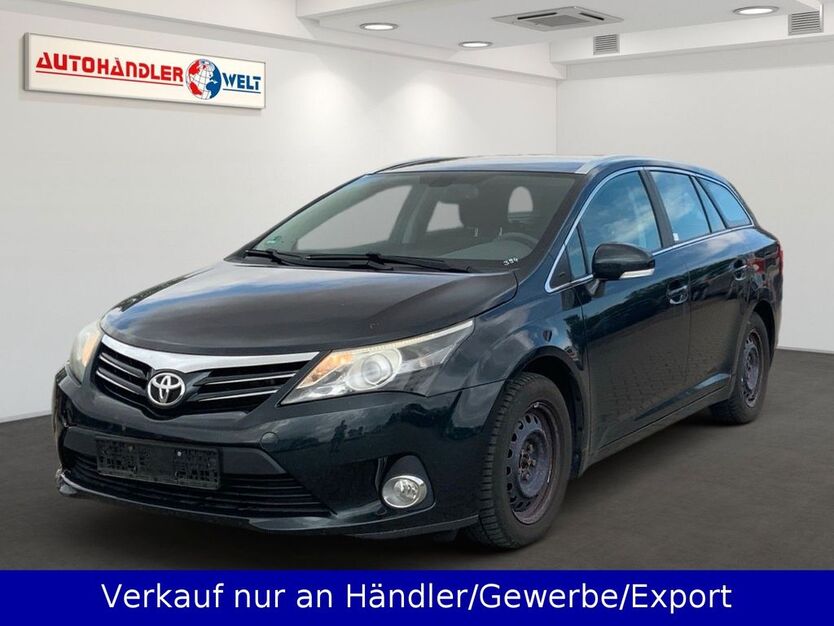 Toyota Avensis 227.312 km 4.499 € Brehna 06796