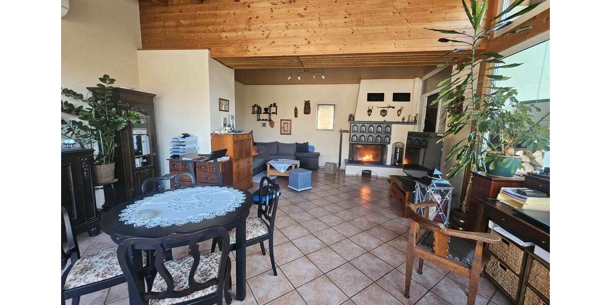 Mehrfamilienhaus, Wohnhaus Bad Lauchstädt - 7 Zimmer, 225 m&sup2;, 370.000&euro; | Angebot:25990111