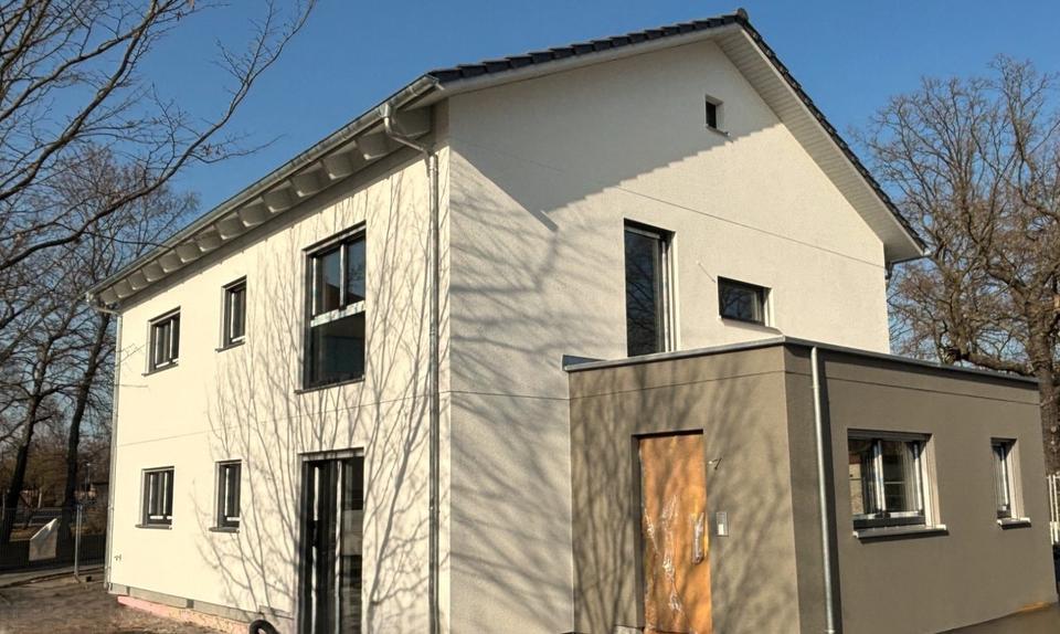 Terrassenwohnung Bitterfeld-Wolfen Bitterfeld - 3 Zimmer, 88 m&sup2;, 1.195&euro; | Angebot:25407093
