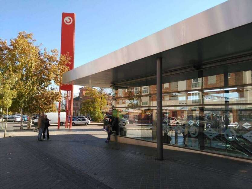 Haus zum Kaufen in Madrid 21.500.000 € 12000 m²