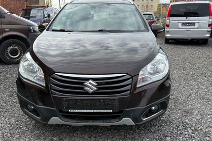 Suzuki SX4 326.000 km 4.999 &euro; Halle 06132