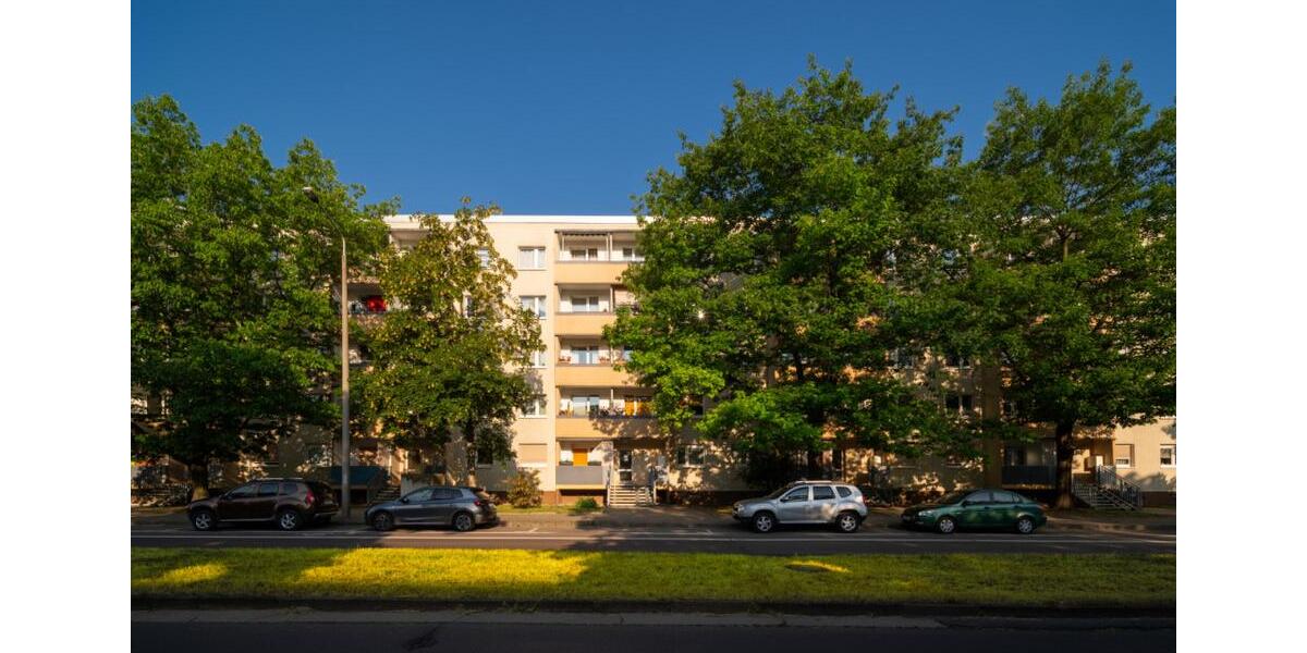 Etagenwohnung Halle (Saale) Halle-Neustadt - 3 Zimmer, 57 m&sup2;, 400&euro; | Angebot:26235236