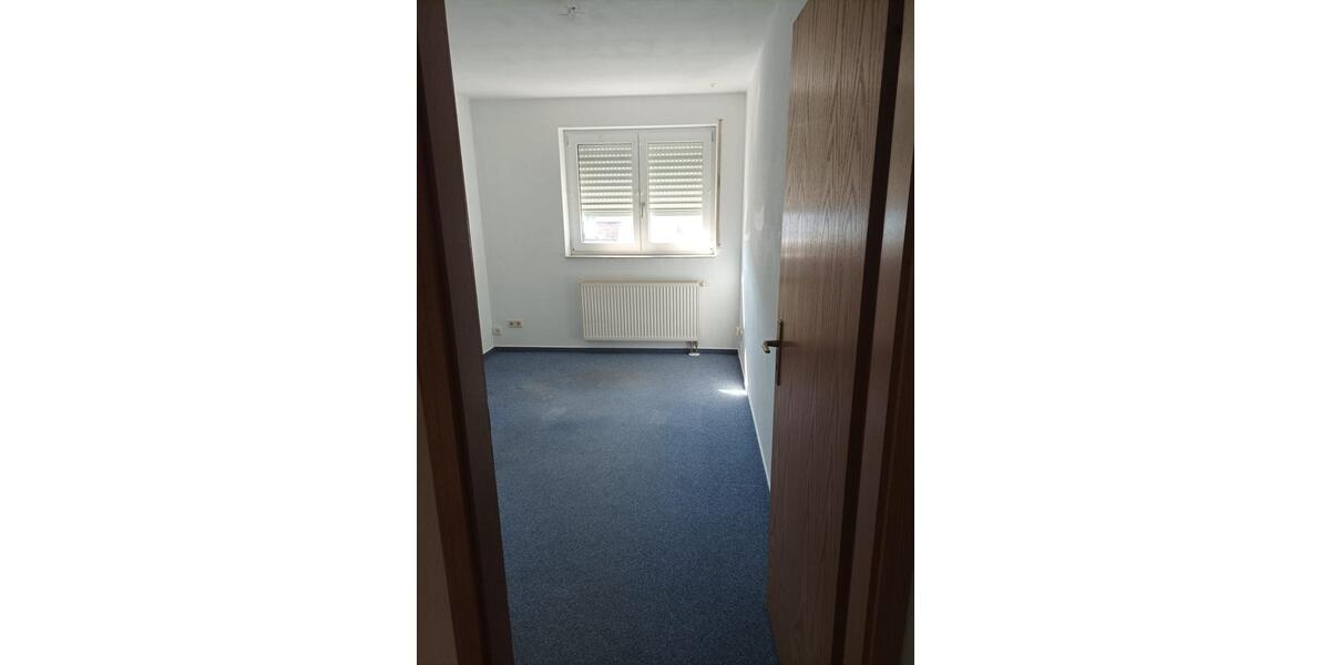 Etagenwohnung Merseburg - 6 Zimmer, 146 m&sup2;, 239.500&euro; | Angebot:24744411