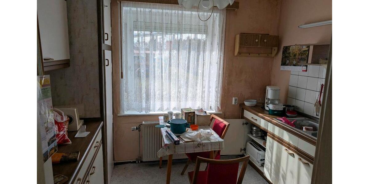 Mehrfamilienhaus, Wohnhaus Querfurt - 2 Zimmer, 48 m&sup2;, 16.000&euro; | Angebot:25941082