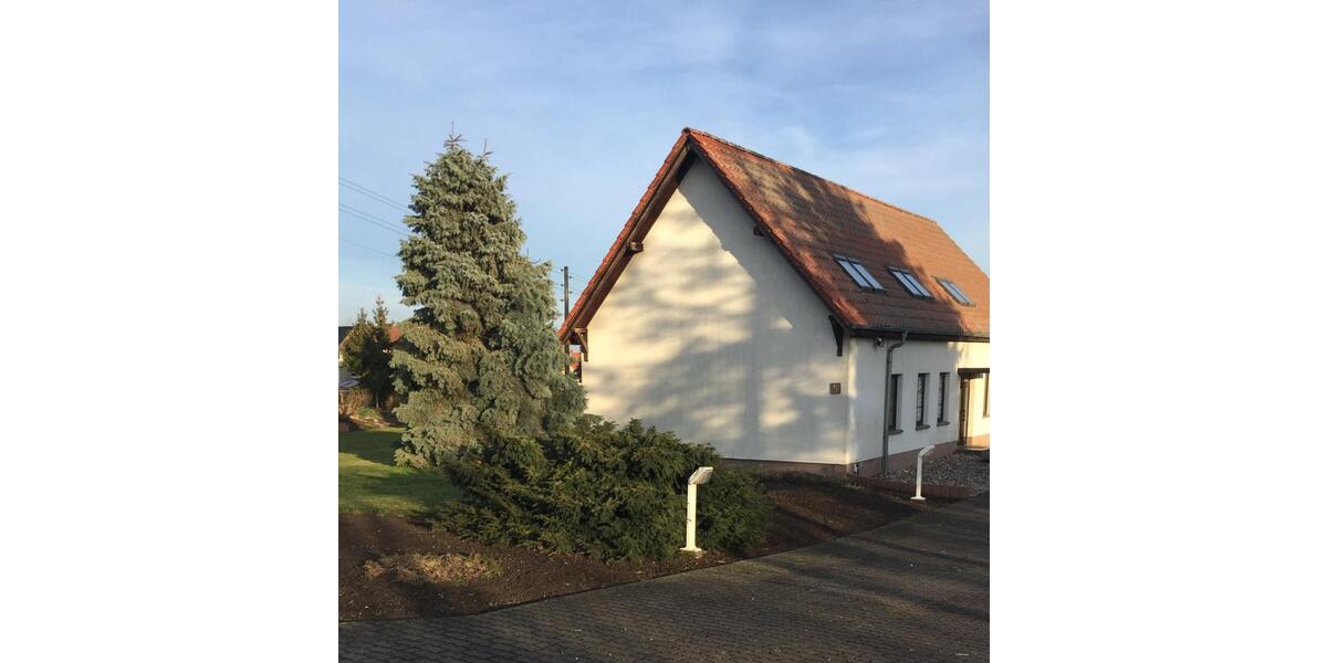 Einfamilienhaus Köthen (Anhalt) - 7 Zimmer, 180 m&sup2;, 340.000&euro; | Angebot:24272661