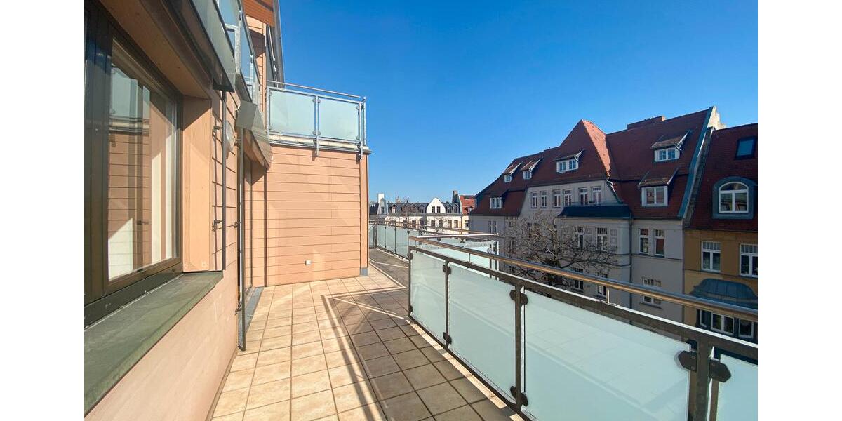 Etagenwohnung Halle (Saale) Damaschkestraße - 3 Zimmer, 95 m&sup2;, 1.000&euro; | Angebot:26587413