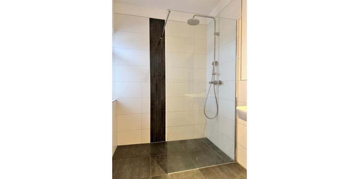 Maisonettenwohnung Querfurt - 6 Zimmer, 211 m&sup2;, 1.200&euro; | Angebot:23794281