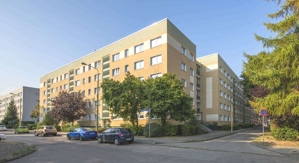 Etagenwohnung Halle Halle-Neustadt - 2 Zimmer, 42 m&sup2;, 290&euro; | Angebot:27688478