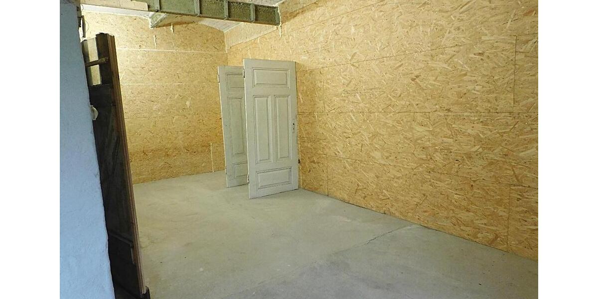 Gewerbeobjekt Halle (Saale) Dölau - 5&euro; | Angebot:22867478