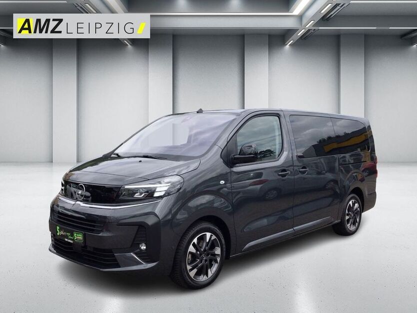 Zafira Life