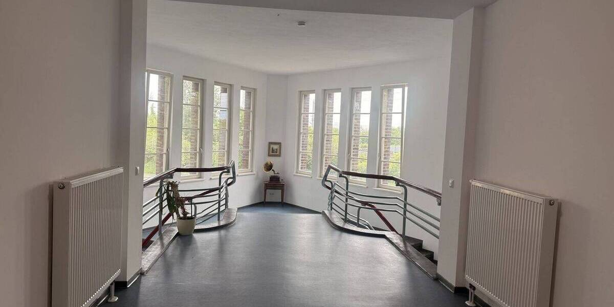 Etagenwohnung Bitterfeld Anhaltsiedlung - 2 Zimmer, 31 m&sup2;, 250&euro; | Angebot:26799300