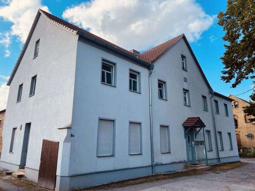 Haus zum Kaufen in Sandersdorf-Brehna 299.997 € 750 m²