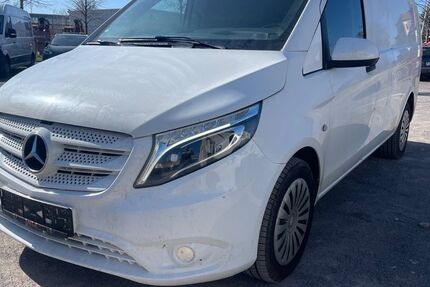 Mercedes-Benz Vito 192.000 km 12.999 &euro; Halle 06132