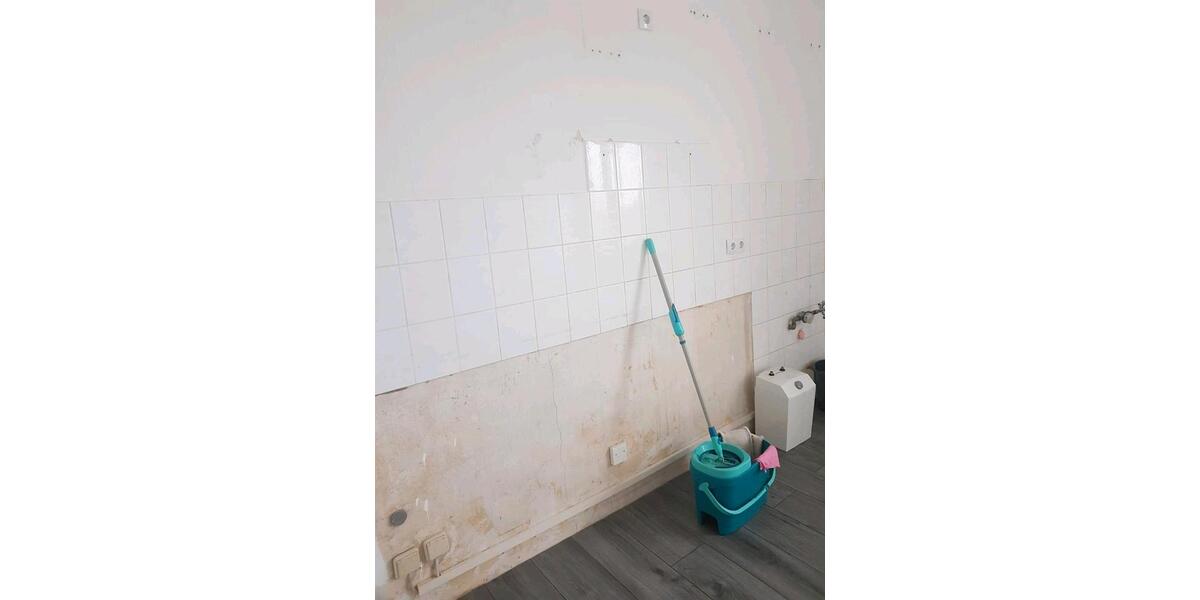 Etagenwohnung Wettin-Löbejün Löbejün - 3 Zimmer, 72 m&sup2;, 324&euro; | Angebot:24505478