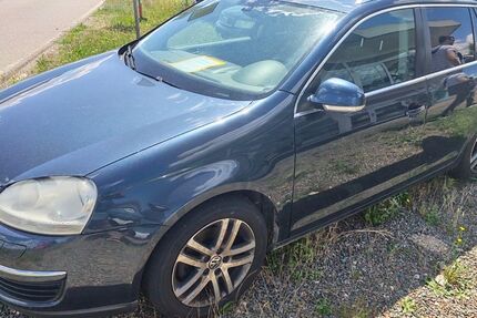VW Golf 304.000 km 2.200 &euro; Bad Dürrenberg 06231