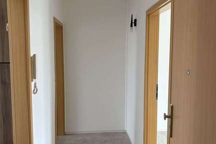 Wohnung Querfurt - 1 Zimmer, 33 m&sup2;, 210&euro; | Angebot:25924556