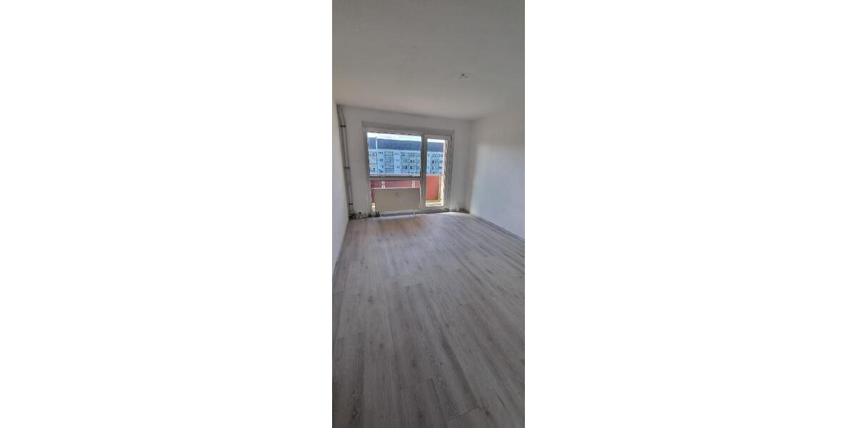 Etagenwohnung Seegebiet Mansfelder Land - 4 Zimmer, 69 m&sup2;, 400&euro; | Angebot:25053398