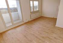 Wohnung zum Mieten in Halle 500 € 68.5 m²