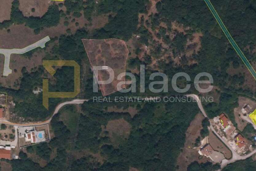 Grundstück zu verkaufen in Labin 32.000 € 3400 m²