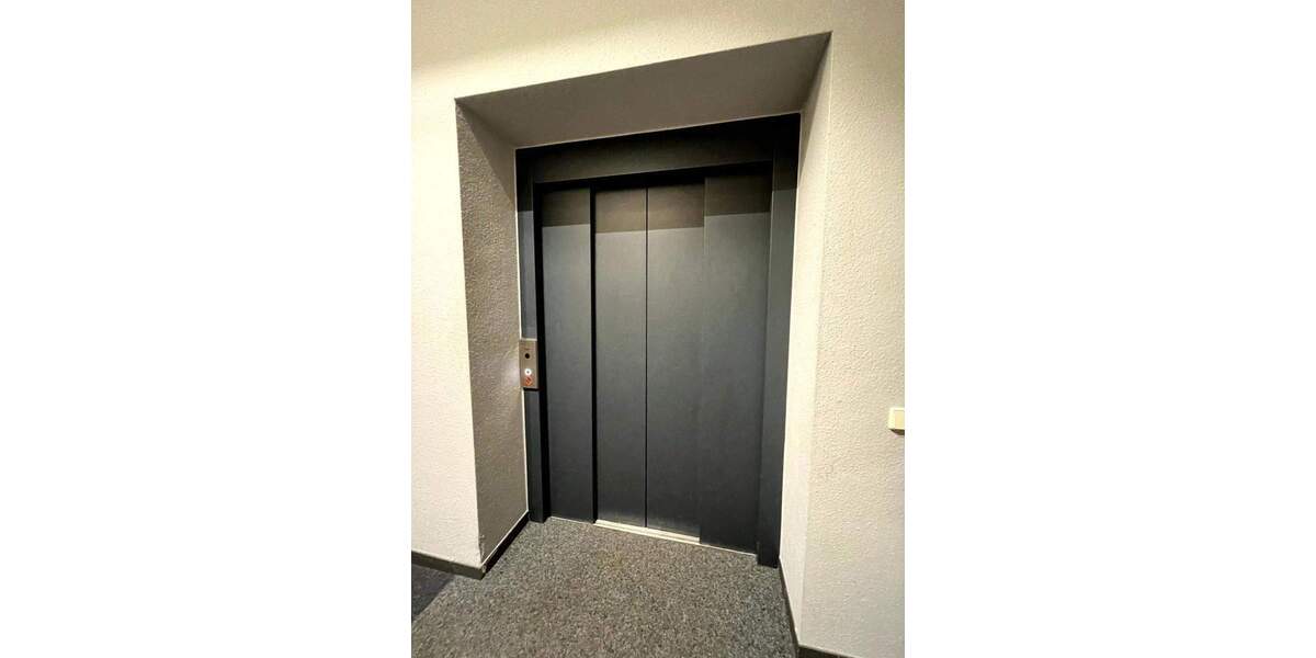 Gewerbeobjekt Halle (Saale) Büschdorf - 1 Zimmer, 488 m&sup2;, 3.990&euro; | Angebot:25671753