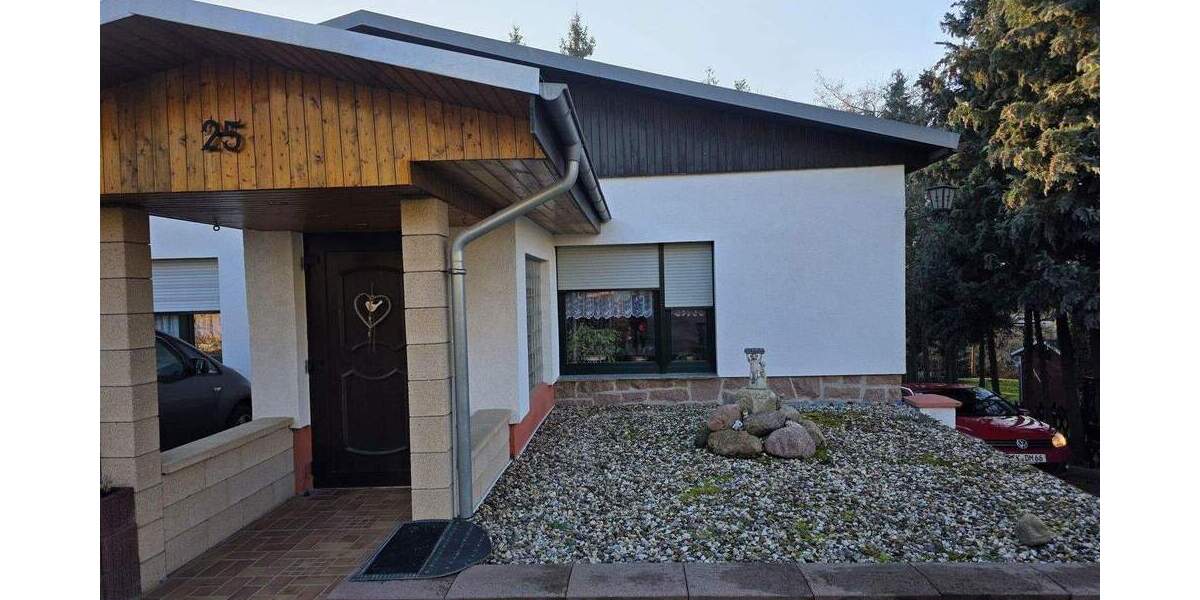 Doppelhaushälfte Petersberg OT Gutenberg Gutenberg - 7 Zimmer, 144 m&sup2;, 380.000&euro; | Angebot:24684833