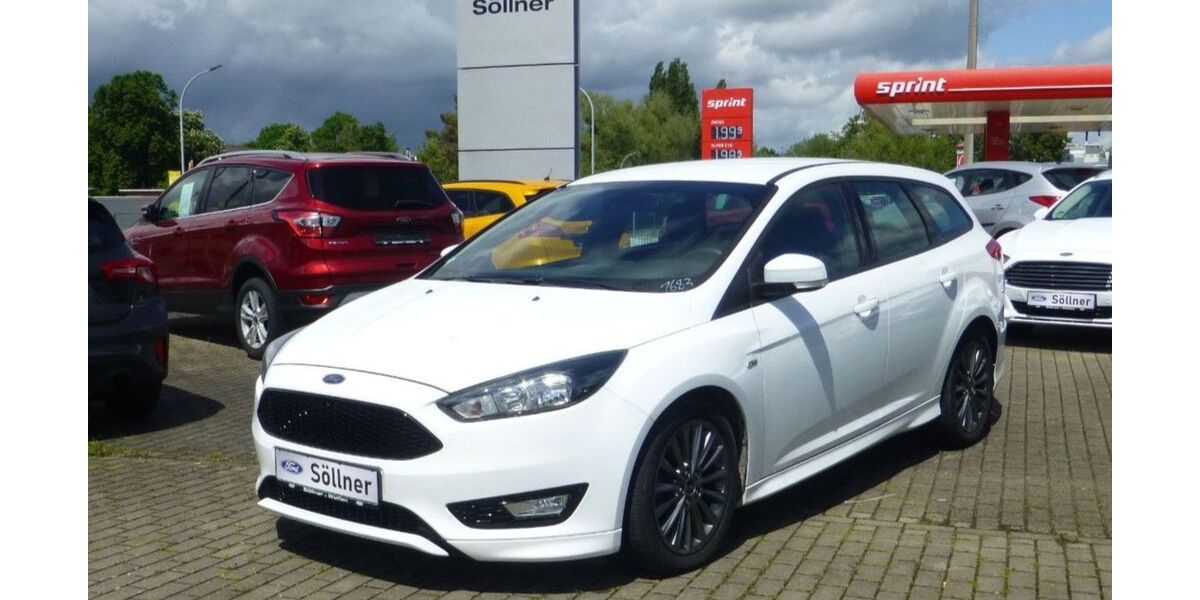 Ford Focus 77.100 km 9.980 &euro; Wolfen 06766