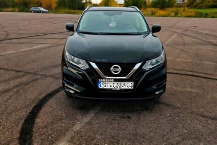 Nissan Qashqai 58.826 km 13.990 € Kabelsketal 06184