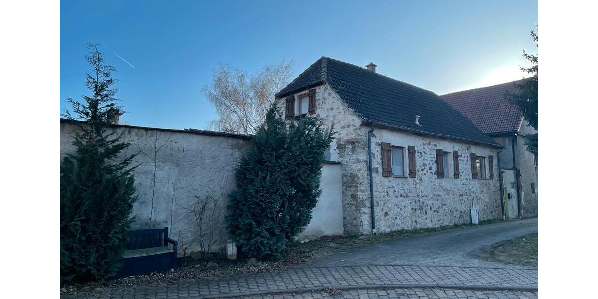 Einfamilienhaus Wettin-Löbejün Löbejün - 3 Zimmer, 100 m&sup2;, 200.000&euro; | Angebot:25407547