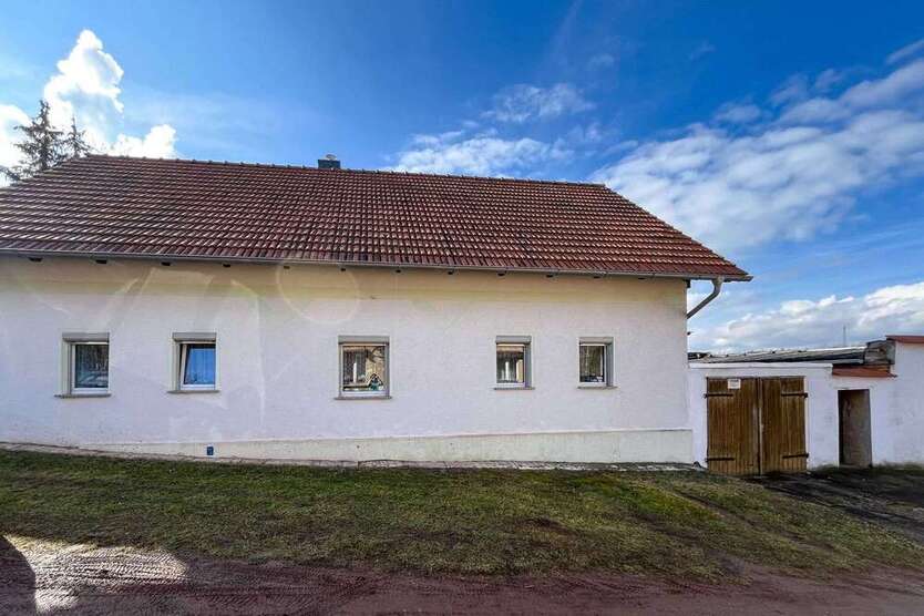 Haus zum Kaufen in Wettin-Löbejün 149.000 € 134.43 m²