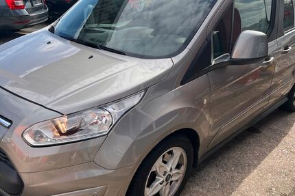 Ford Tourneo Connect 185.500 km 11.800 € Leipzig / Holzhausen 04288