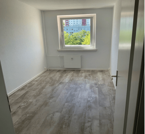 Etagenwohnung Halle (Saale) Südstadt - 4 Zimmer, 71 m&sup2;, 444&euro; | Angebot:26787611