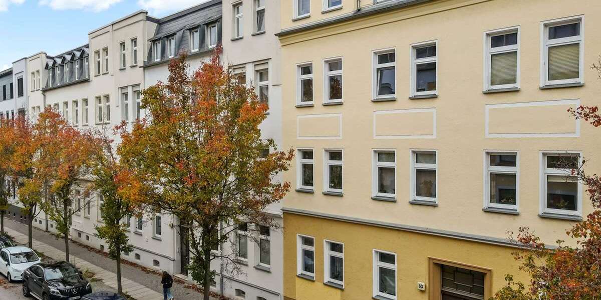 Etagenwohnung Halle Südliche Innenstadt - 3 Zimmer, 90 m&sup2;, 720&euro; | Angebot:27688251